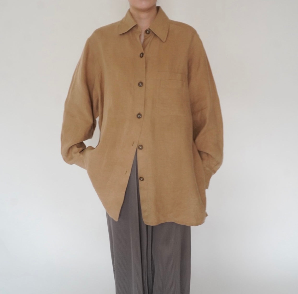 90s Oversized Linen Shirt