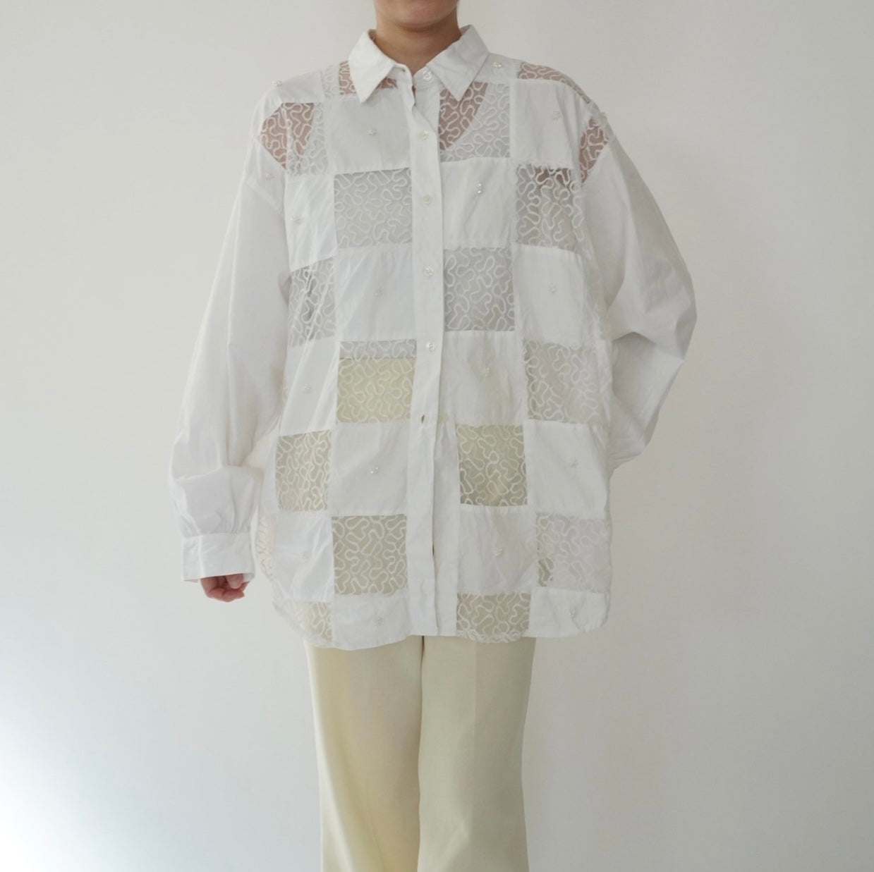 90s Lace Design Shirt