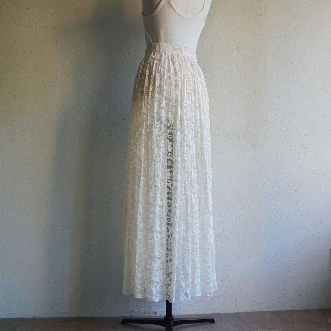 80s Lace Sheer Design Maxi Skirt