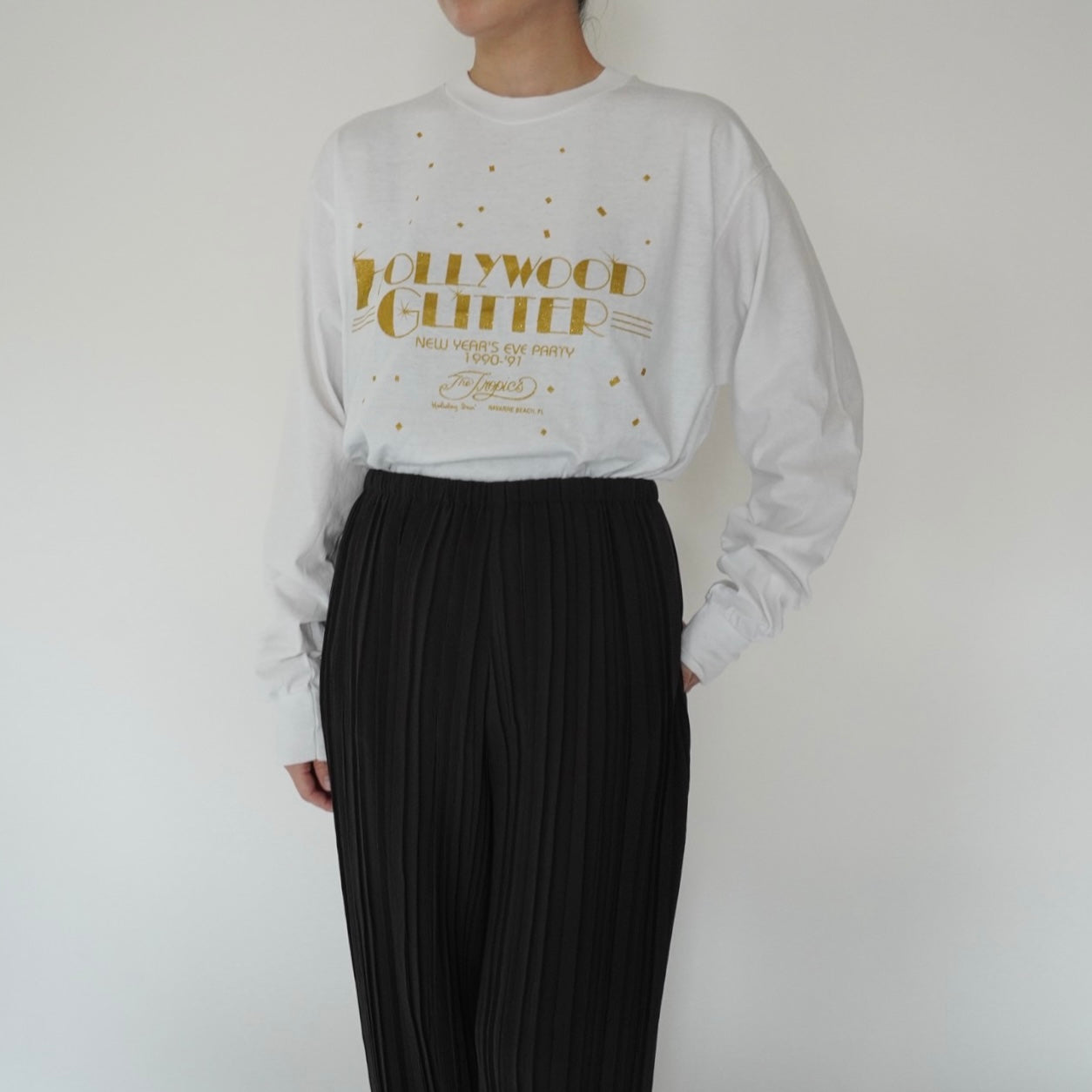 90s Printed Long Sleeves  T-shirt Made in USA