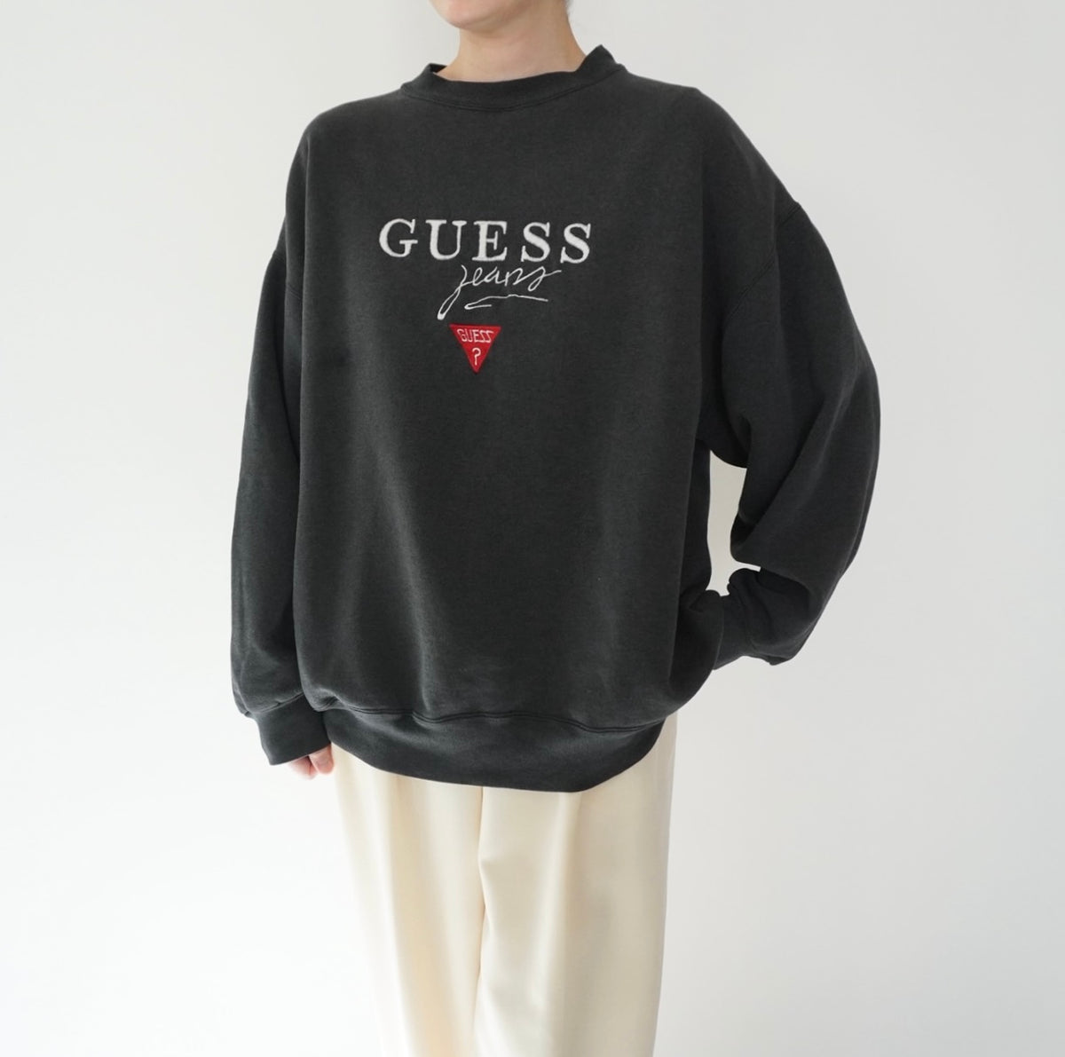 90s "GUESS" Embroidery Sweater Made in USA