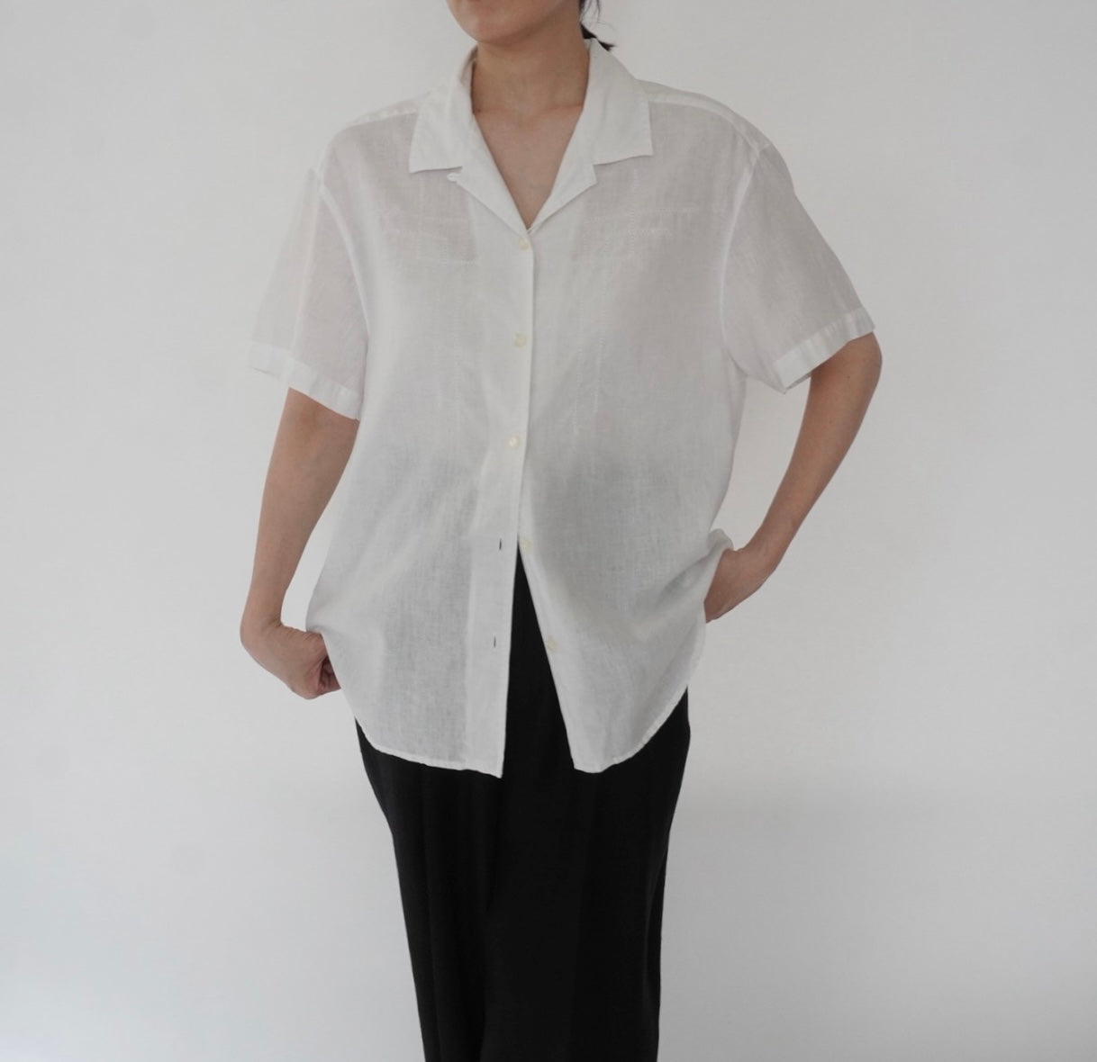 90s Design White Shirt