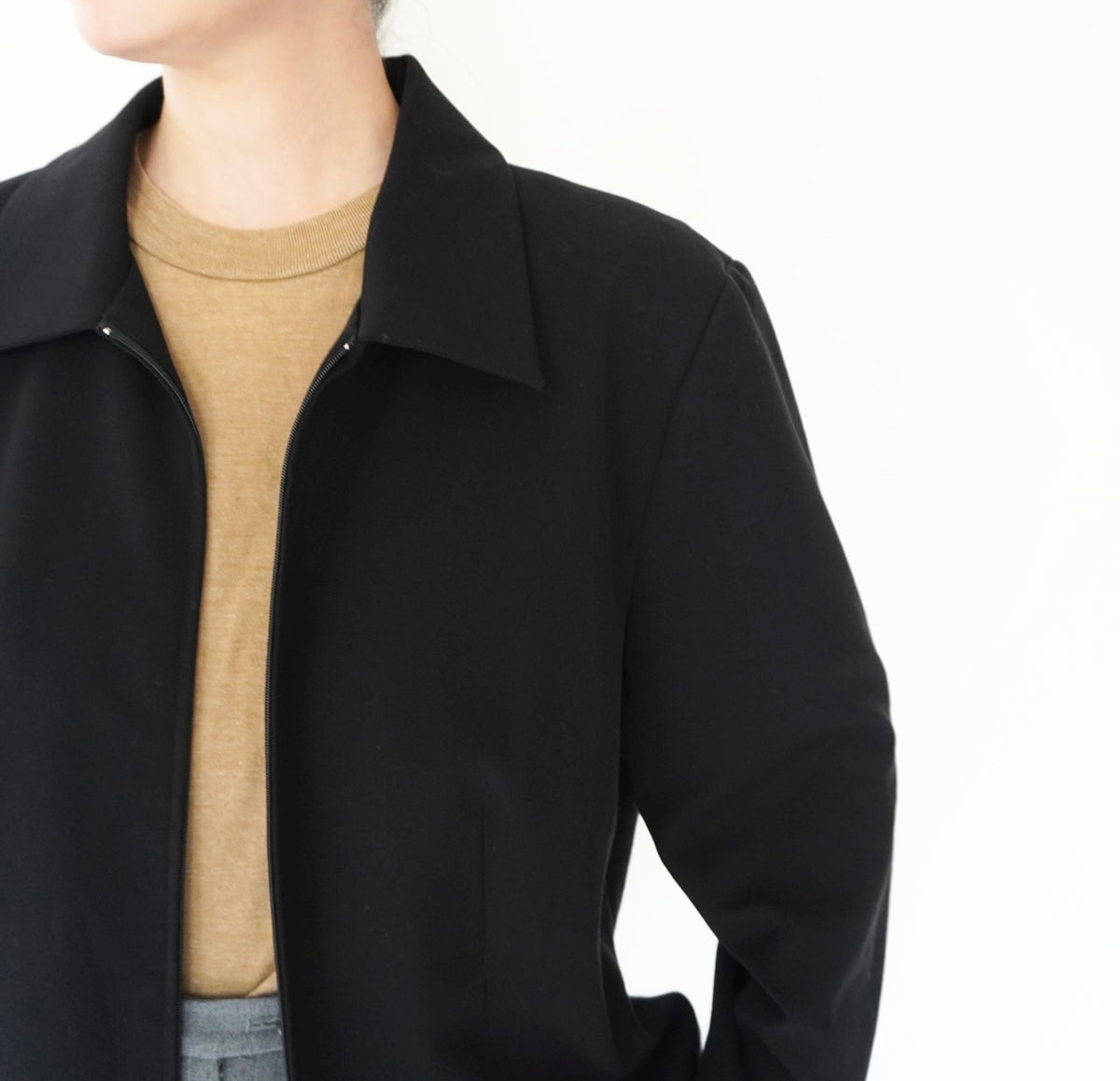 90s Zip Light Jacket