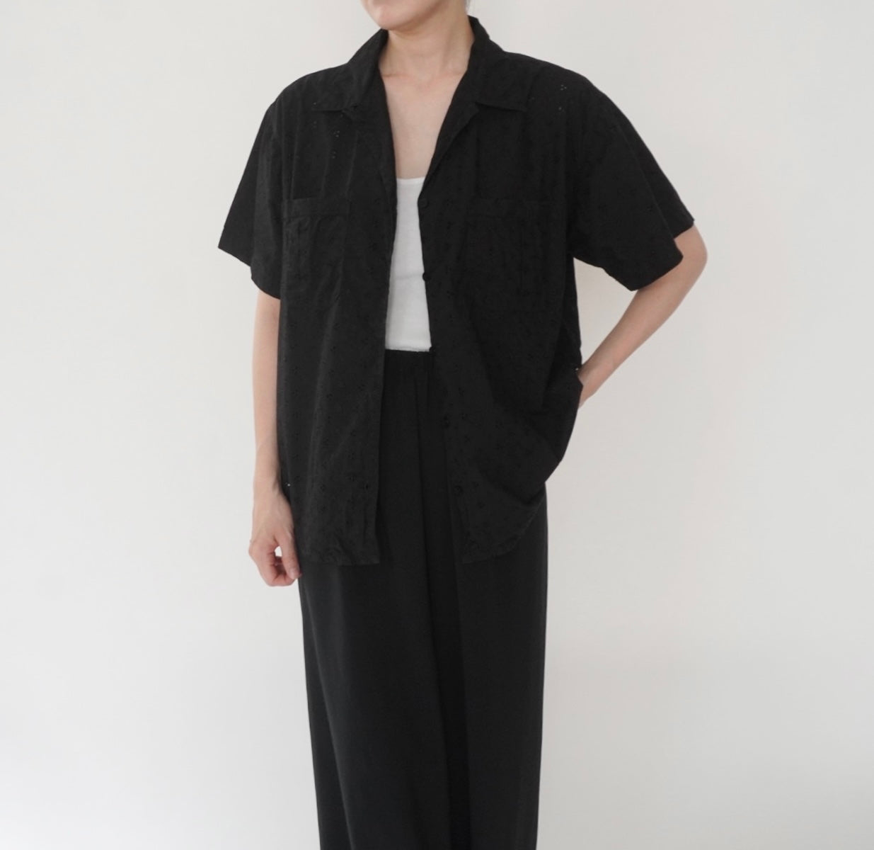 90s Embroidery Cut Lace Design Shirt