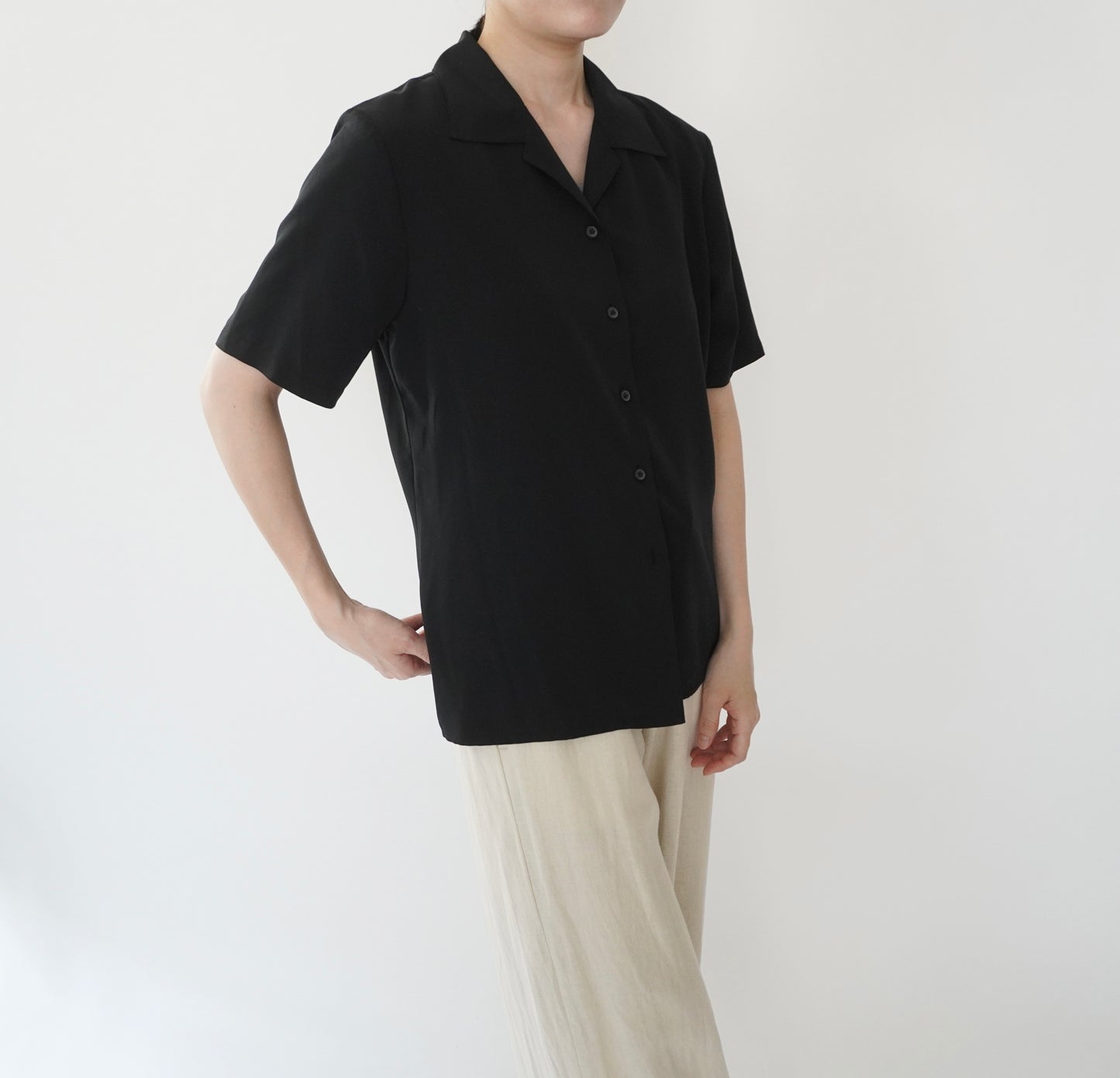 90s Black Shirt