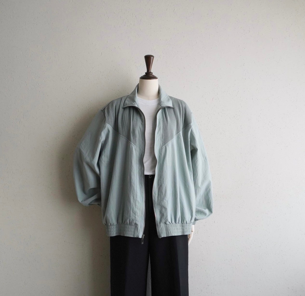 90s Design Light Jacket