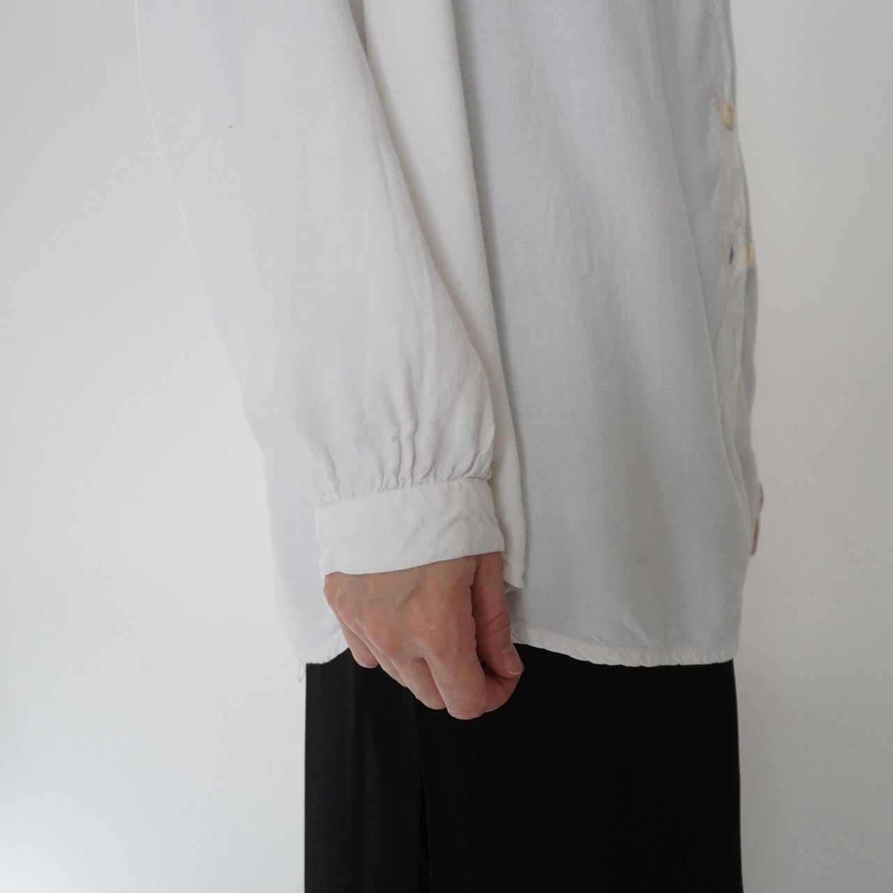 90s Embroidery Rayon Shirt