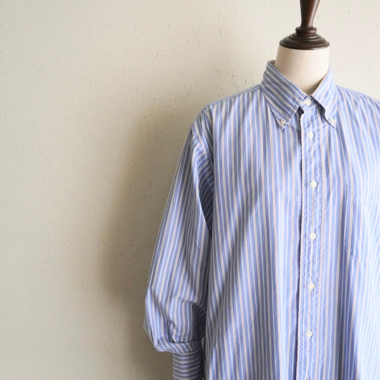 90s ”BARNEYS NEW YORK” Striped Shirt