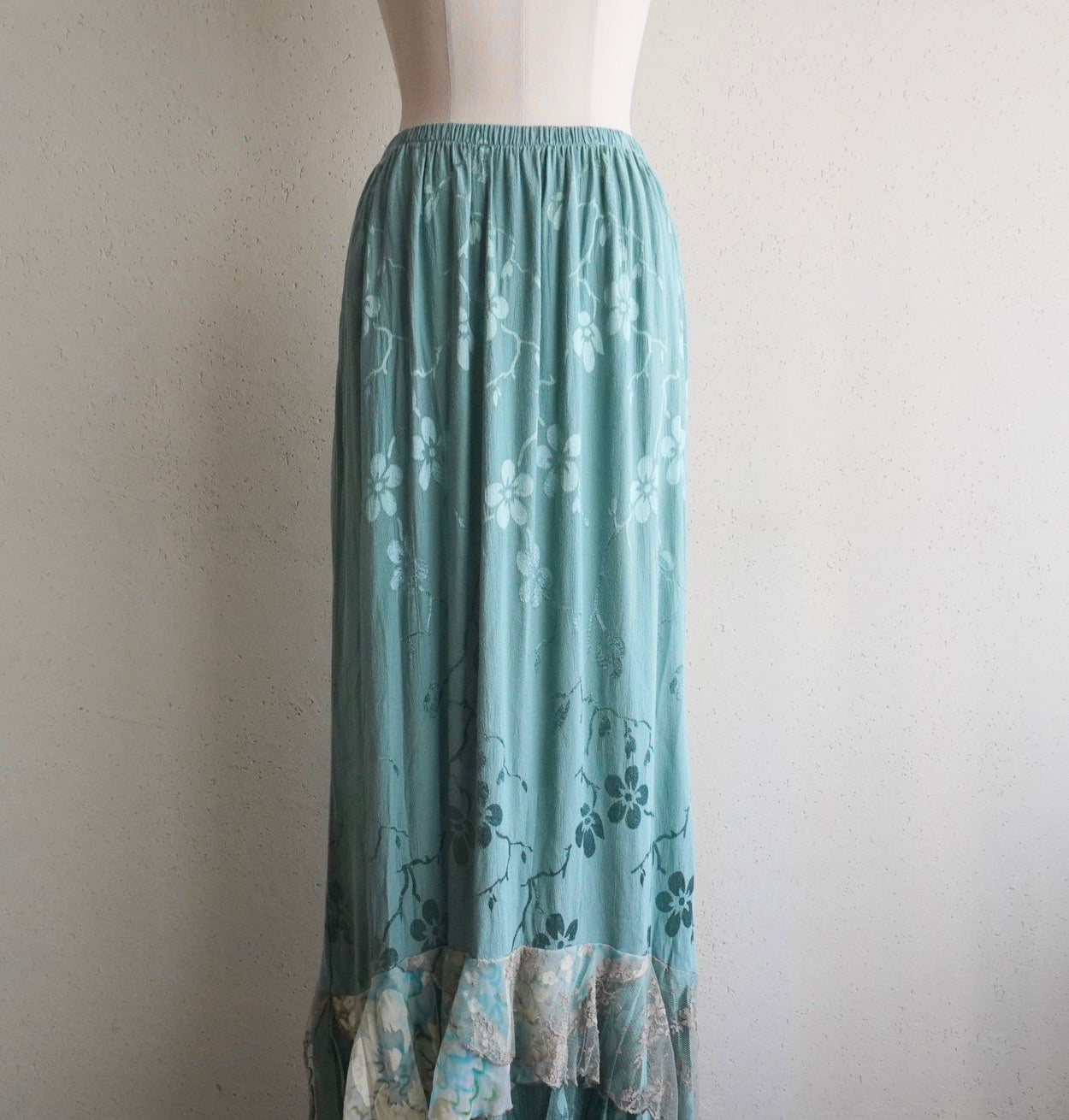 80s Lace Design Skirt Made in USA