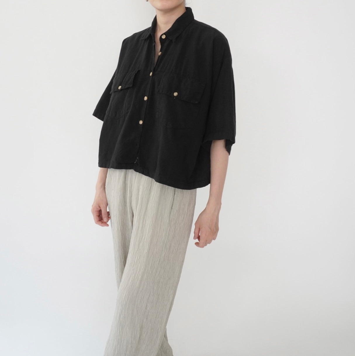 90s Black Shirt