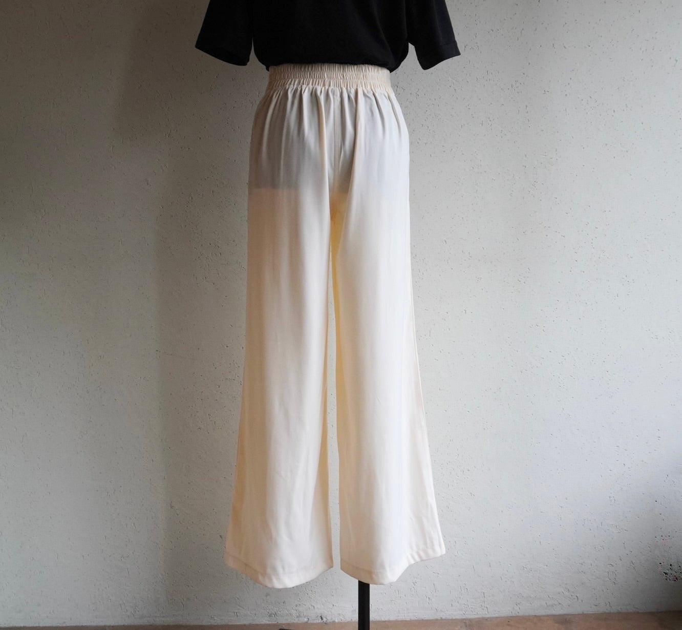 90s Ivory Wide Pants