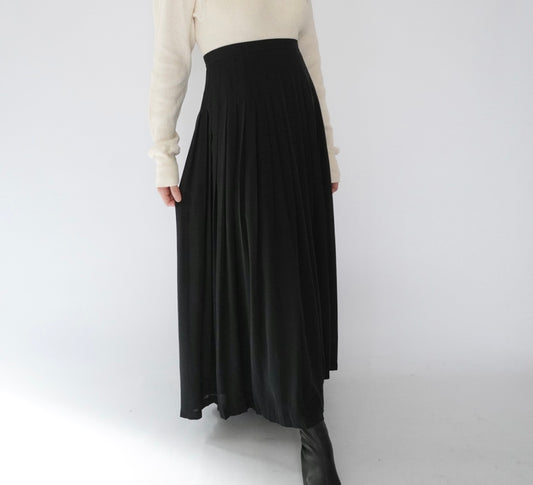 90s "Saks Fifth Avenue" Silk Pleats Skirt