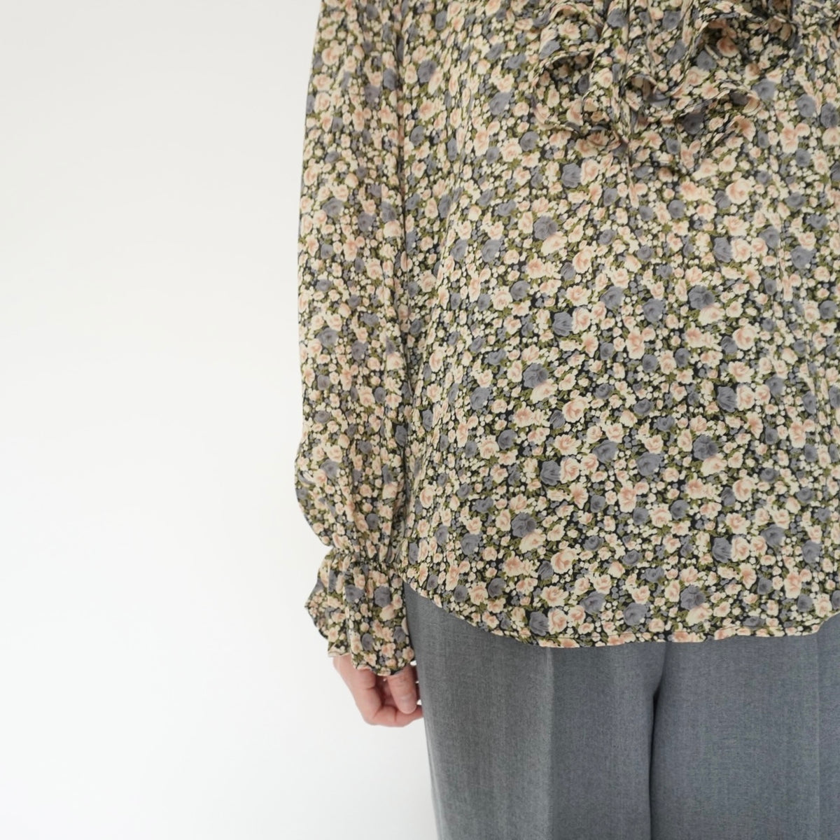 90s Flower Ruffle Blouse Made in USA
