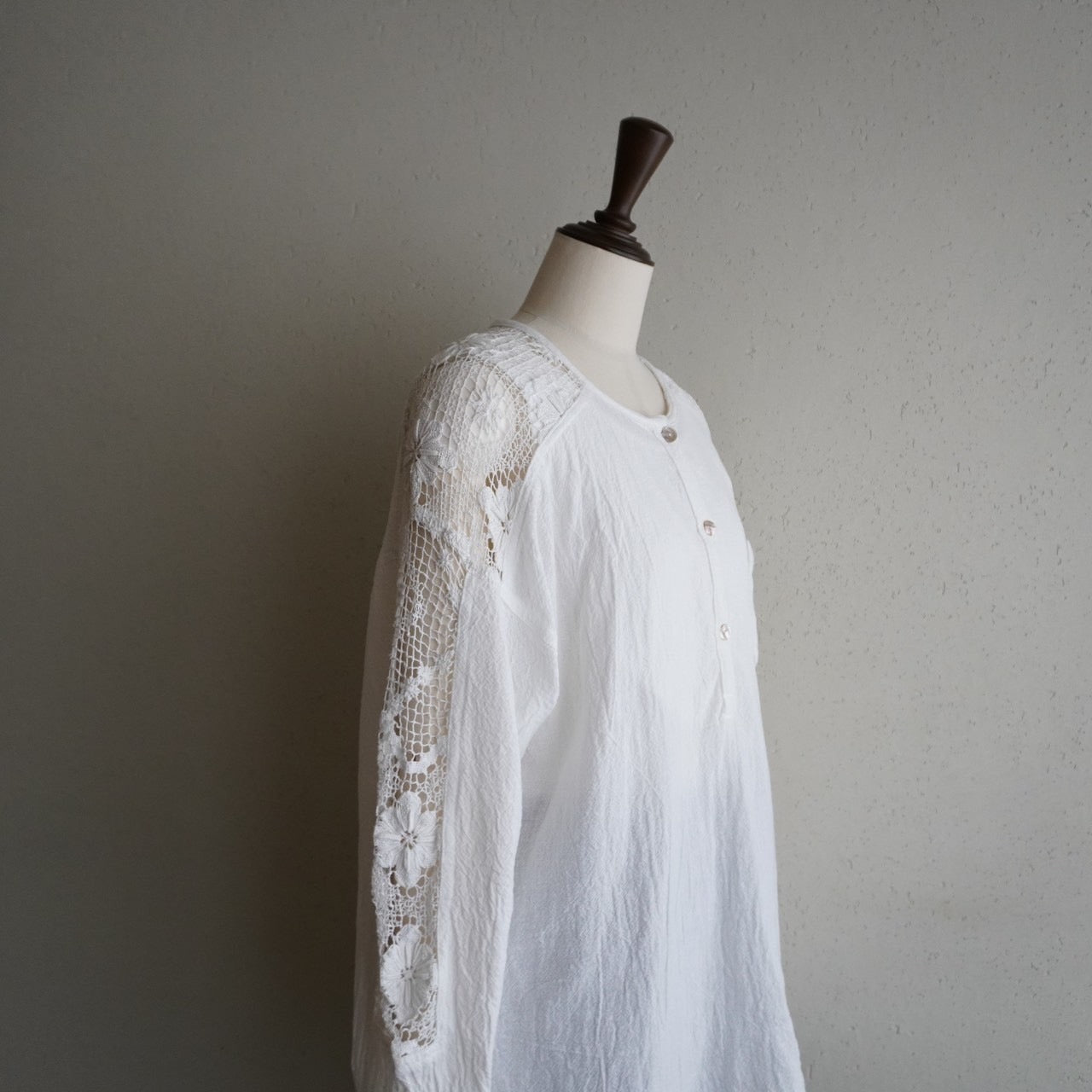 90s Cotton Lace Design Top Made in USA