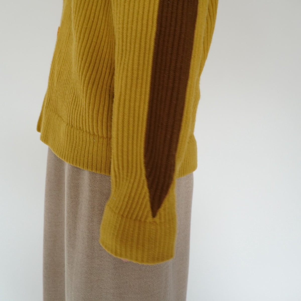 70s Line Design Knit Cardigan