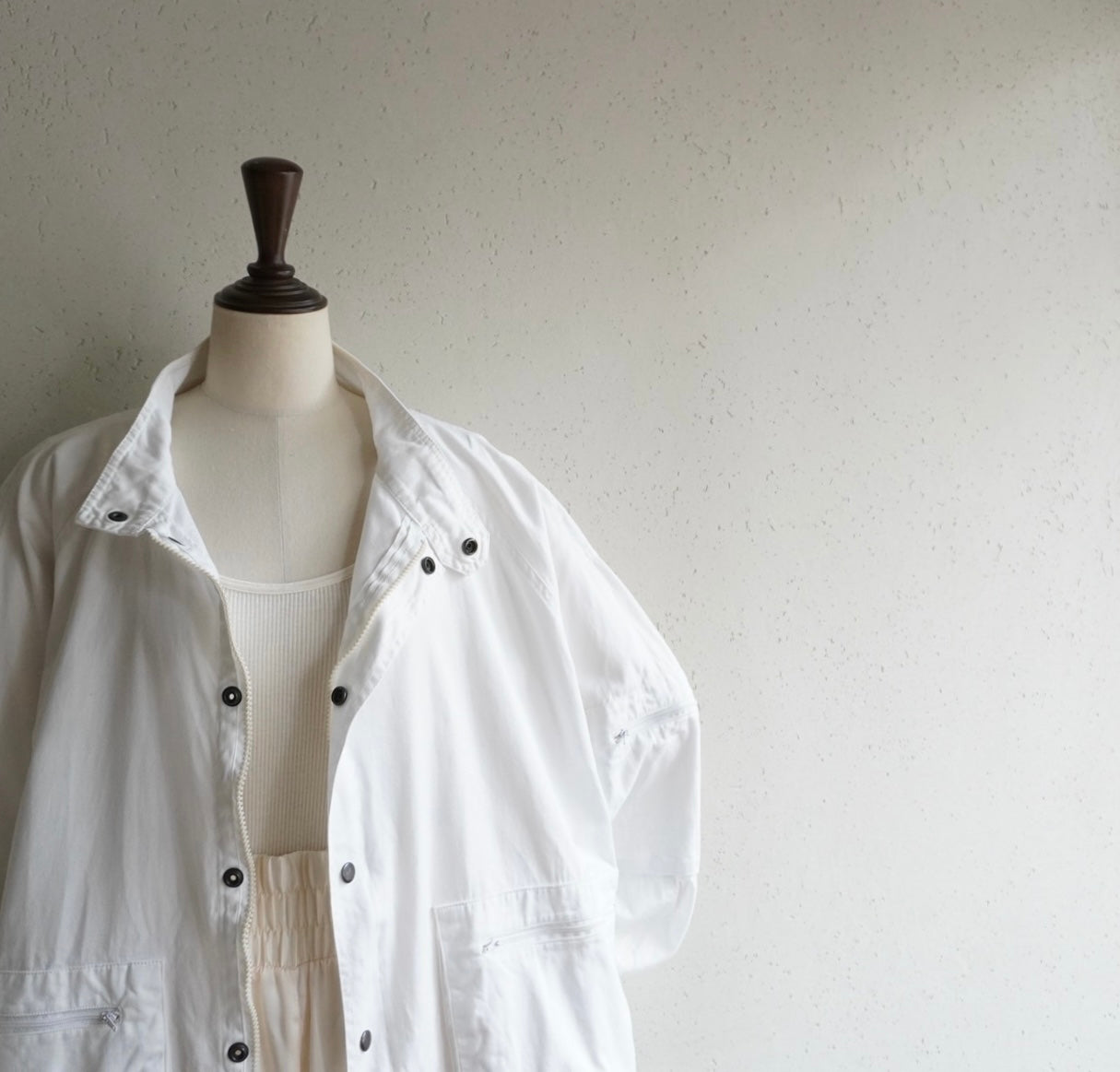 90s White Light Jacket