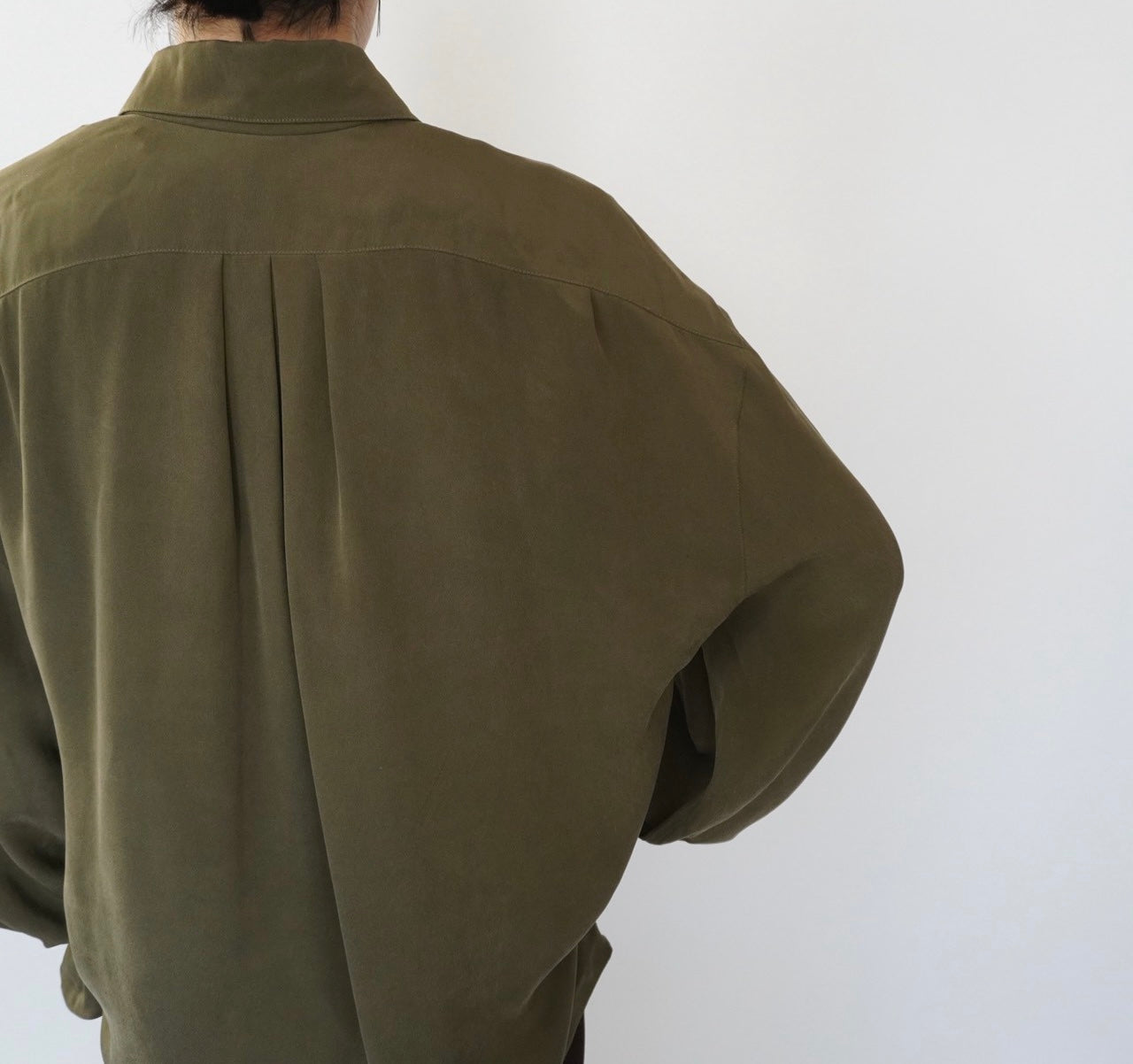 90s Ruffle Design Silk Shirt