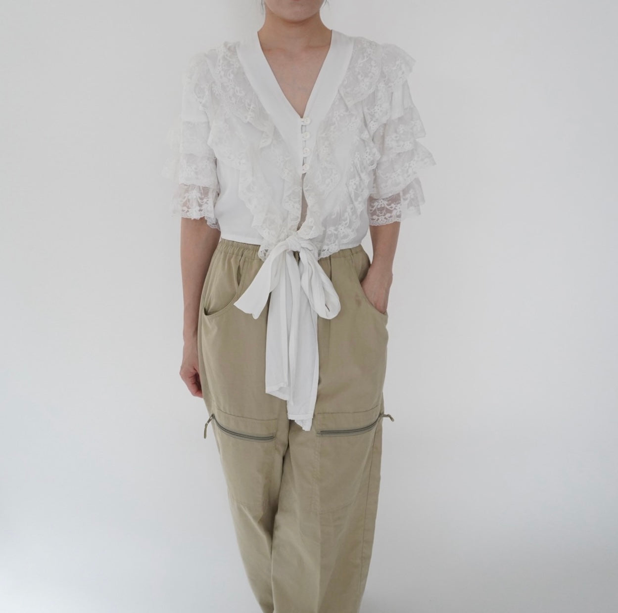 80s Lace Design Blouse