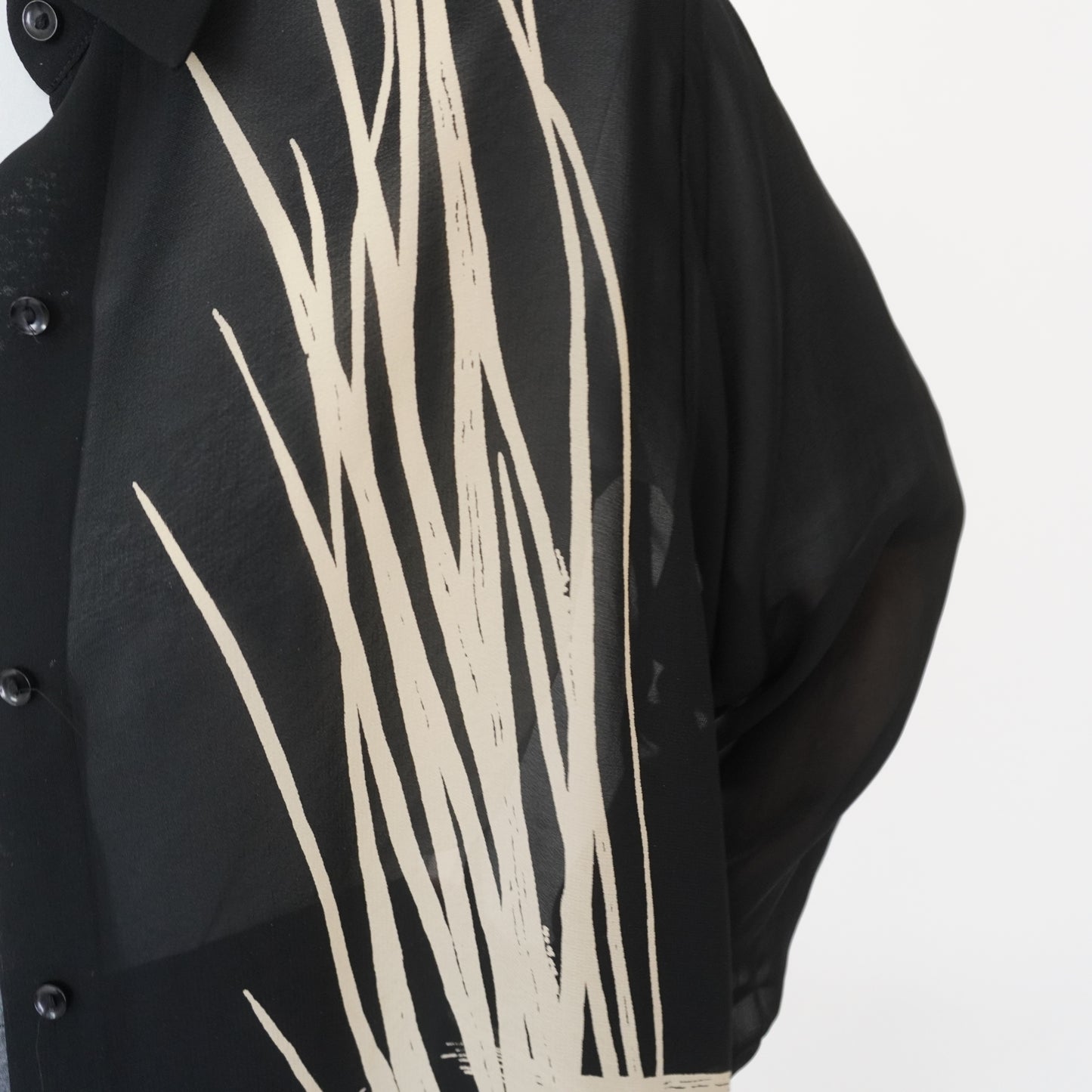 90s Pattern Sheer Shirt