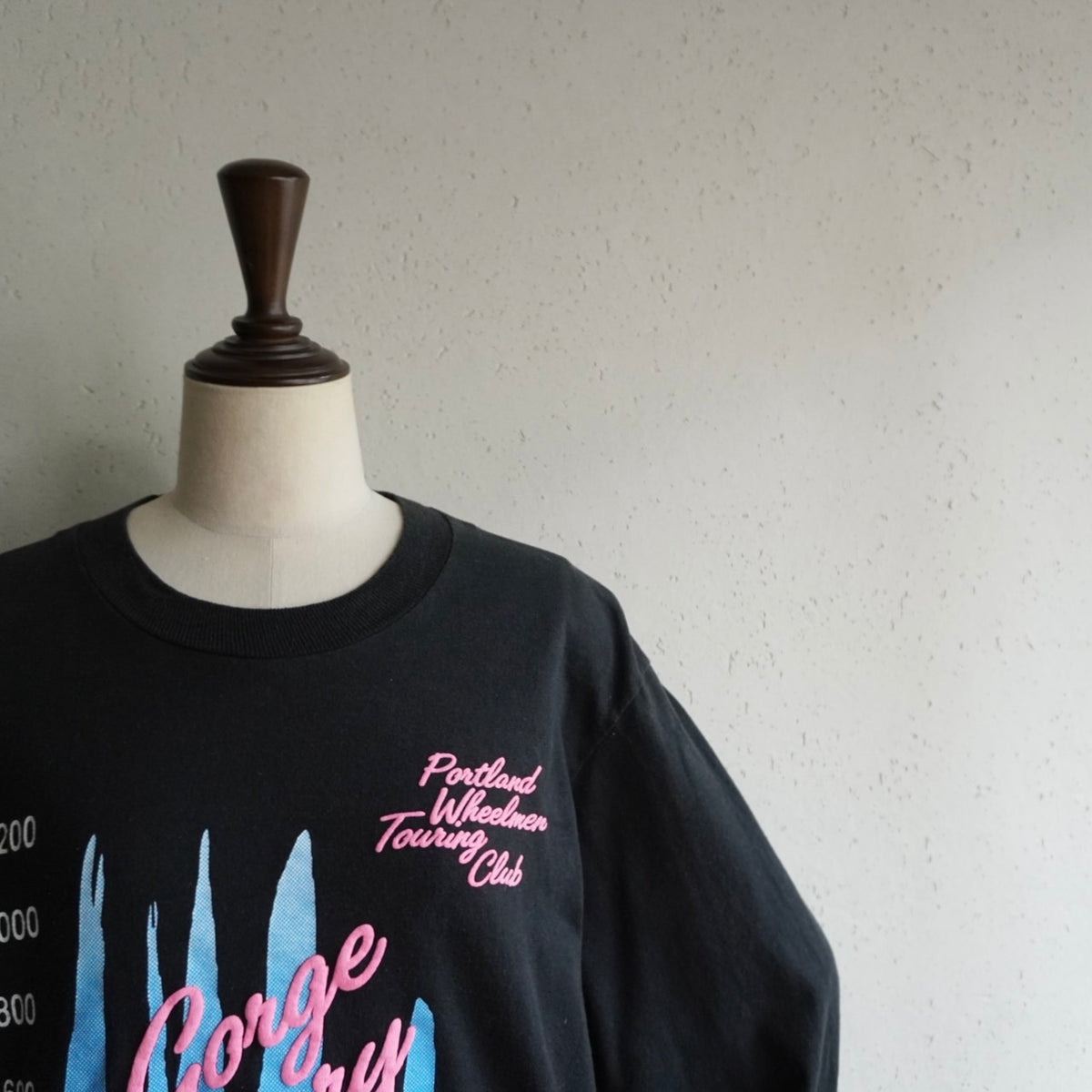 90s Long Sleeves Printed T-shirt Made in USA