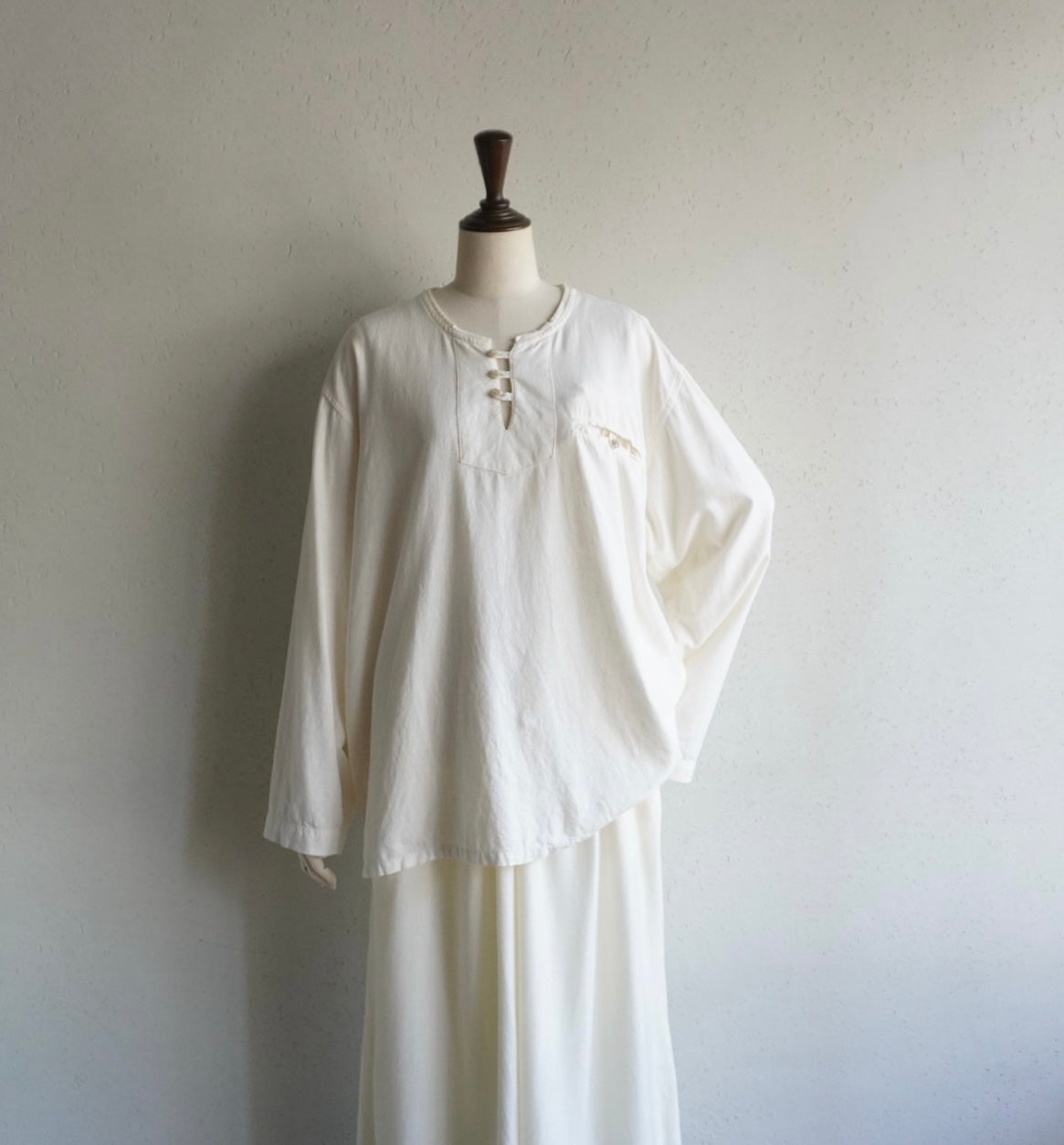 90s Design Ivory Cotton Top