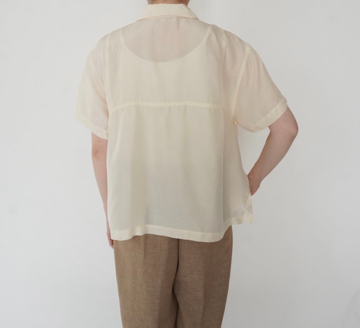 90s Ivory Shirt