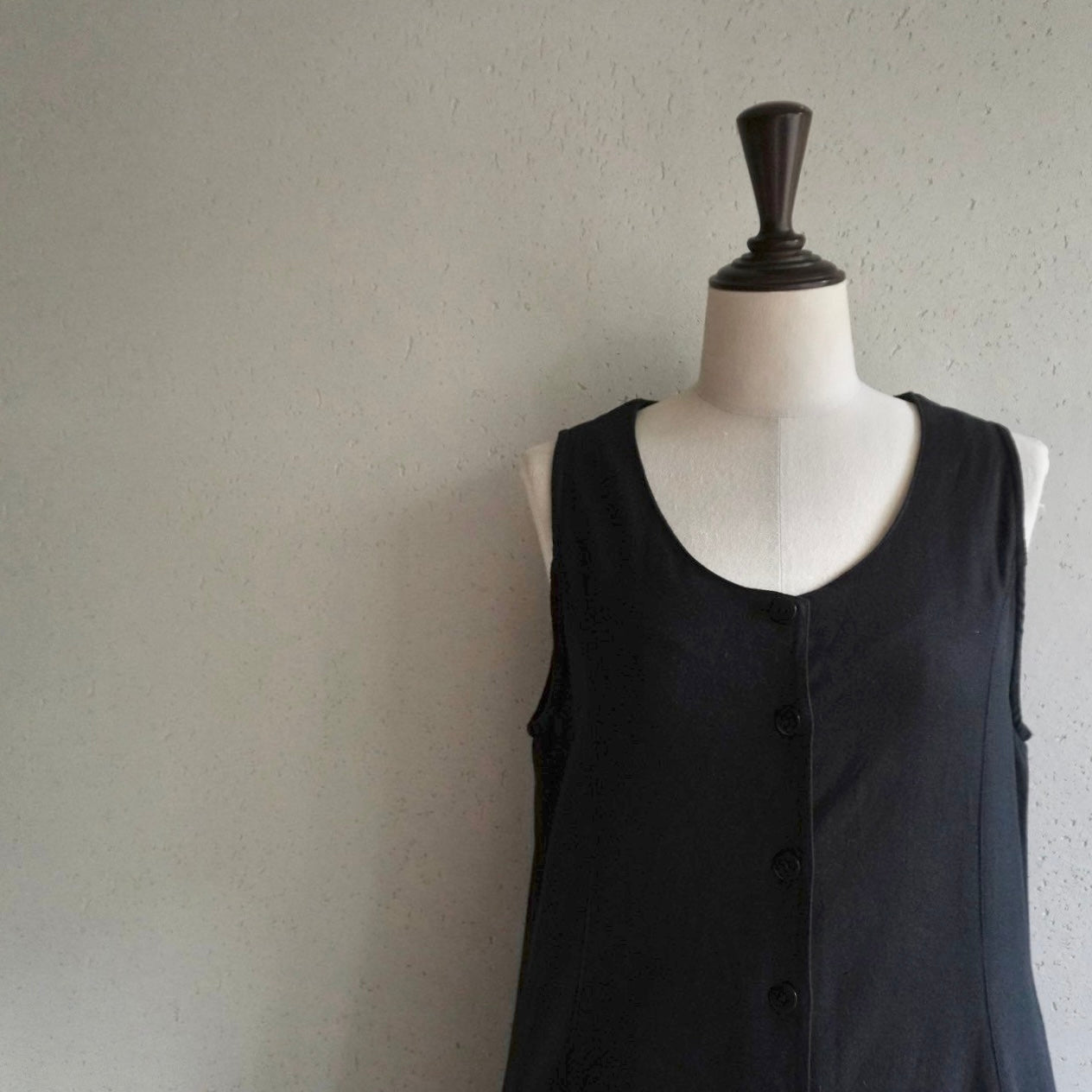 90s EURO Black Sleeveless Dress