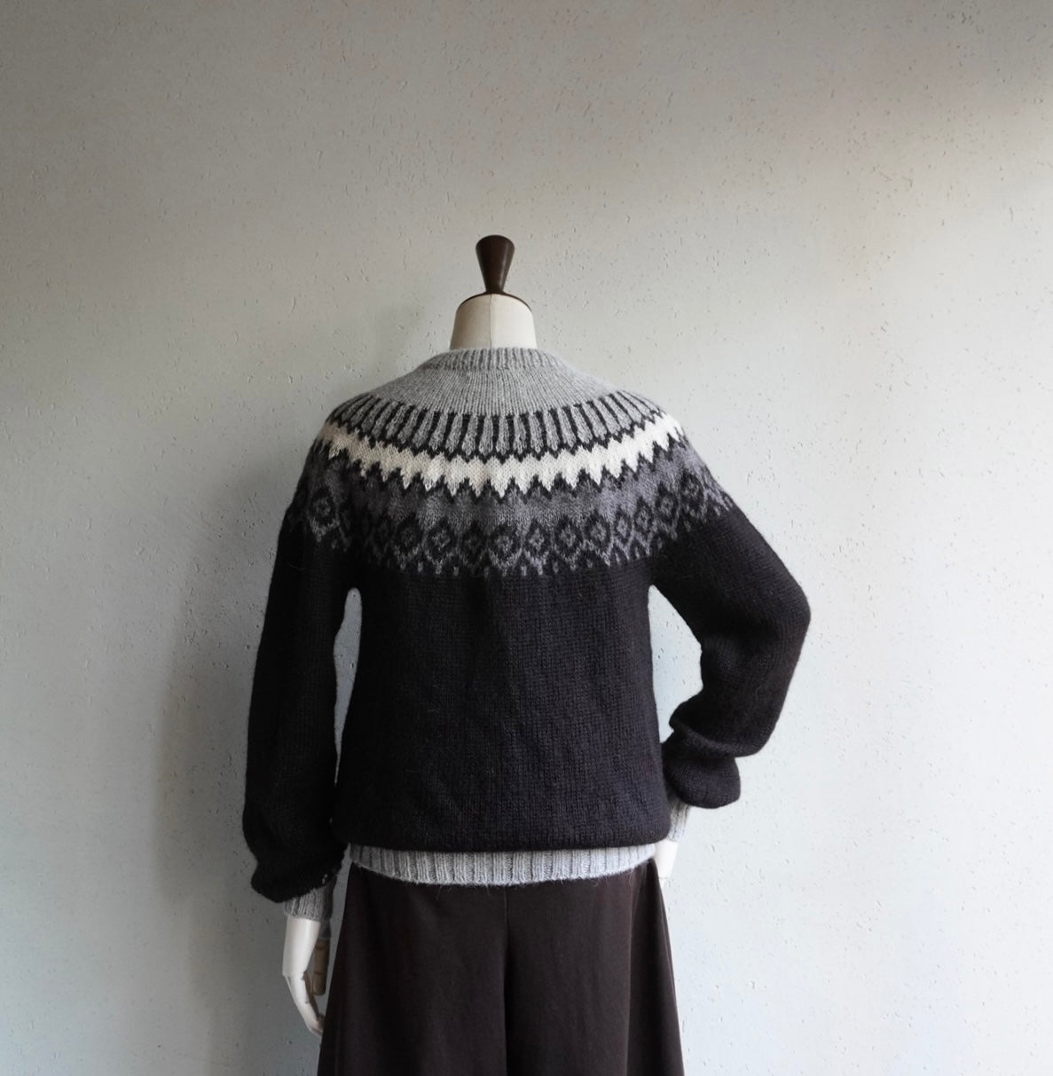 80s Hand Knitted in Peru Alpaca Wool Knit