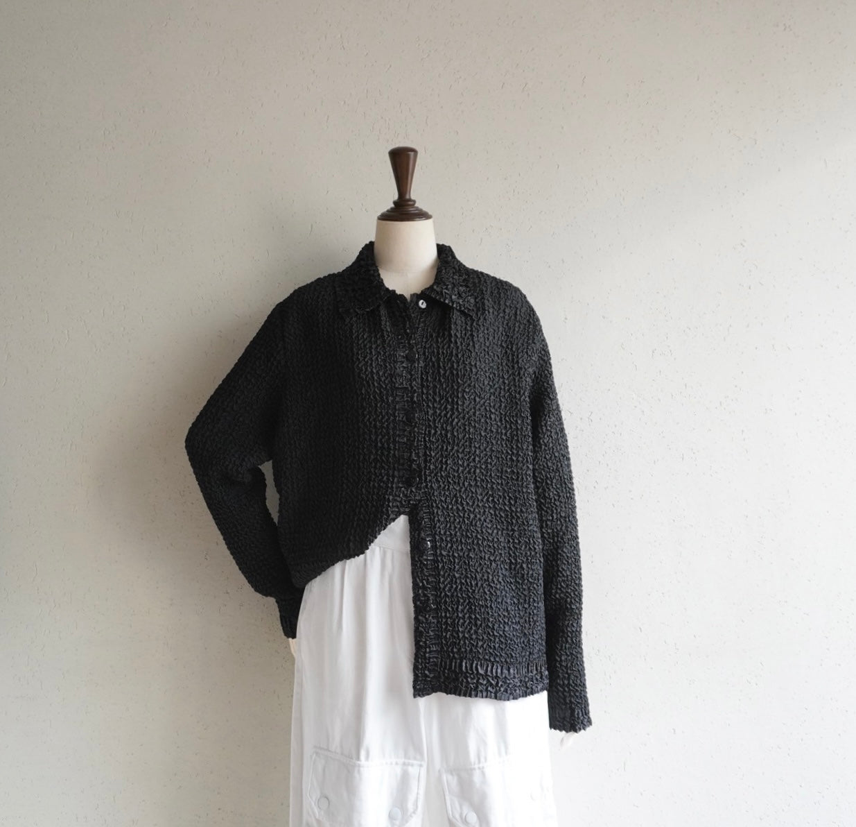 90s Black Shirt