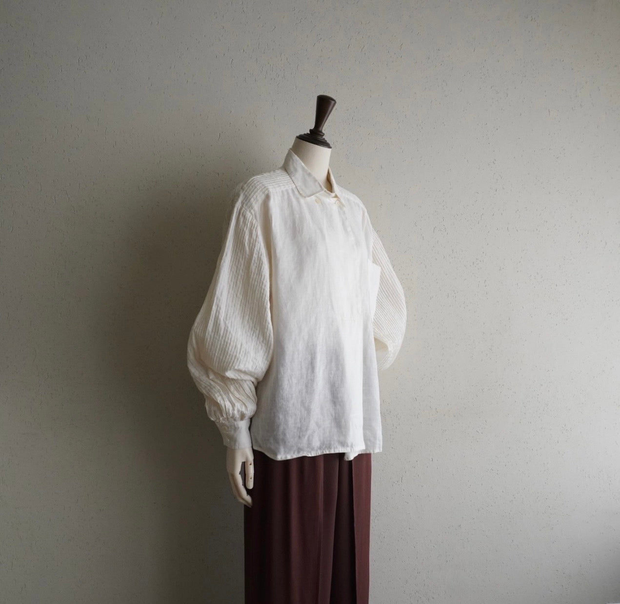 90s Pleated Pullover Shirt