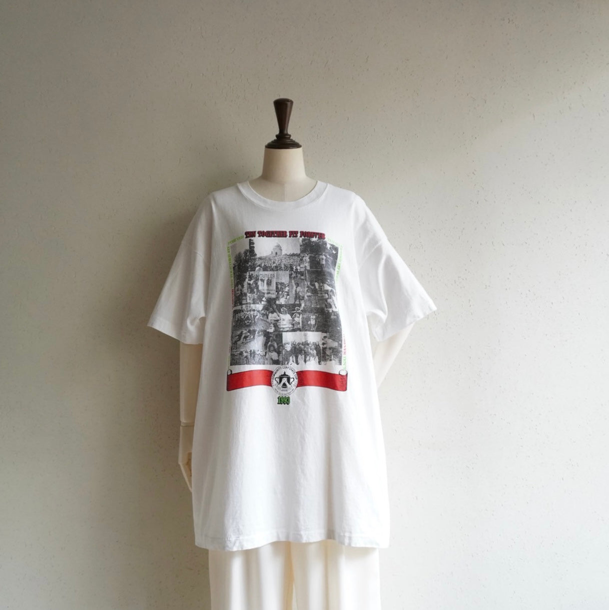 90s Photo Printed T-shirt Made in USA
