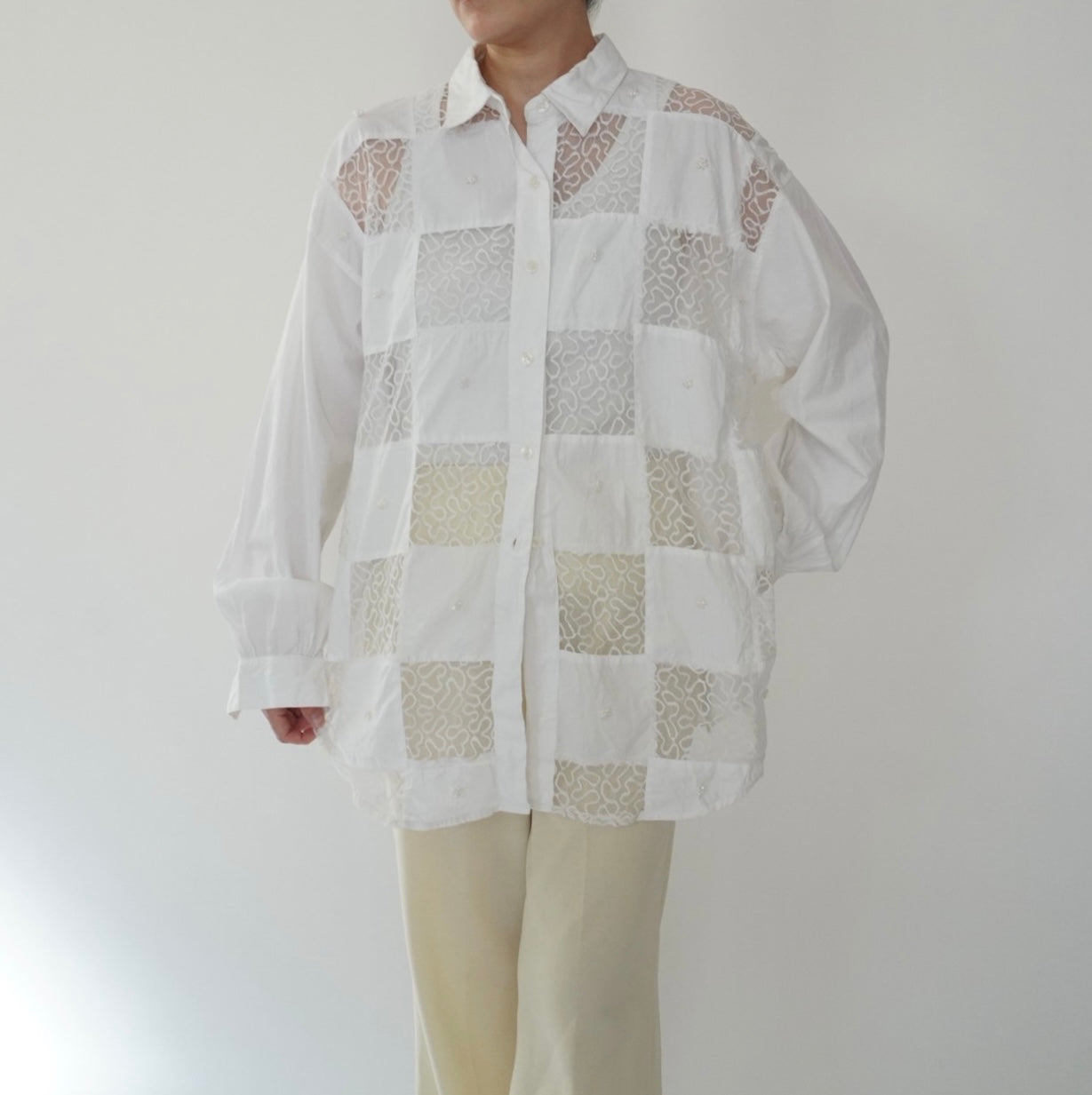 90s Lace Design Shirt