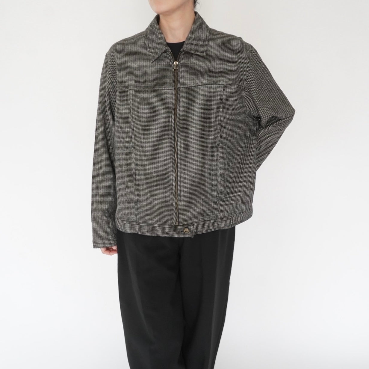 90s Black x White Light Jacket