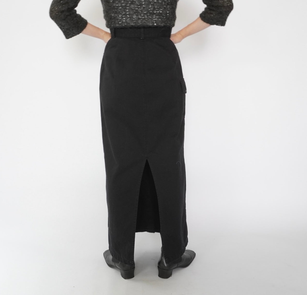 90s EURO Black Skirt