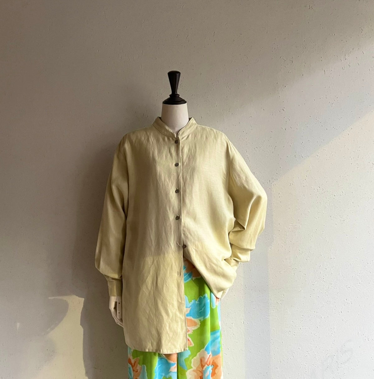 90s Design Linen Shirt