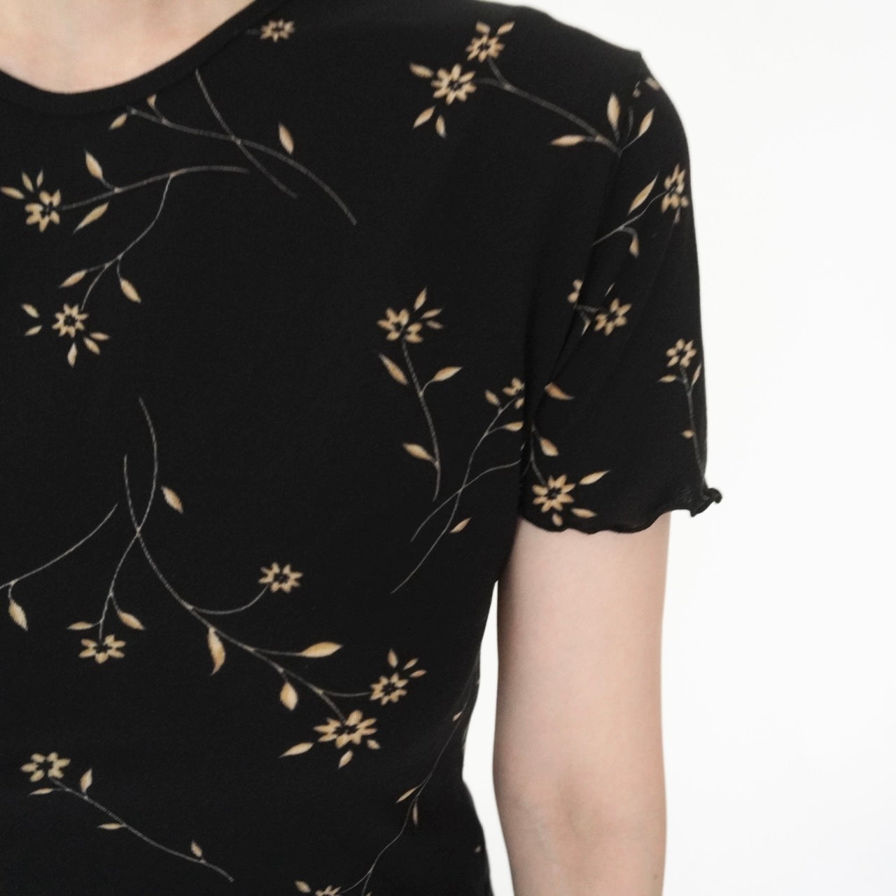 90s Floral Printed Top