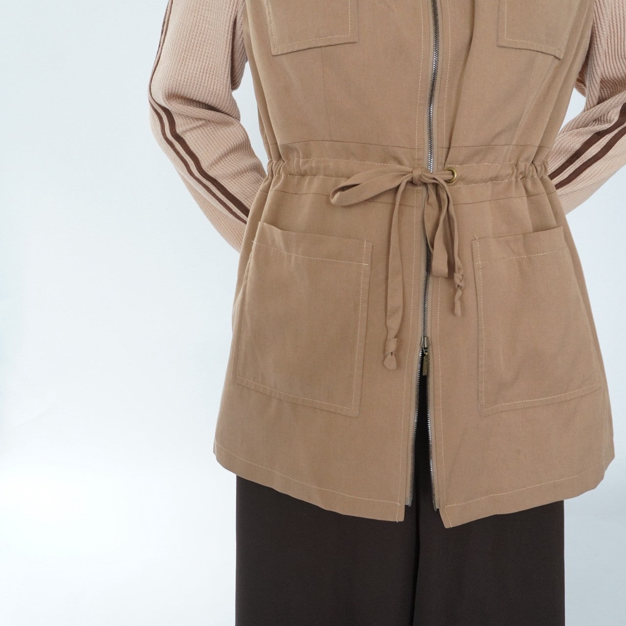 90s Design Zipped Vest