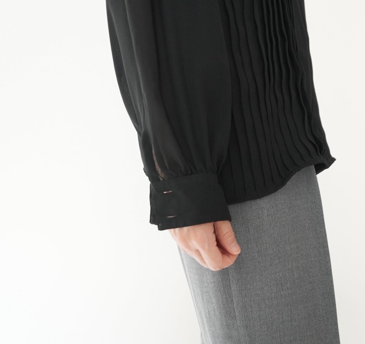 90s Pleated Design Blouse
