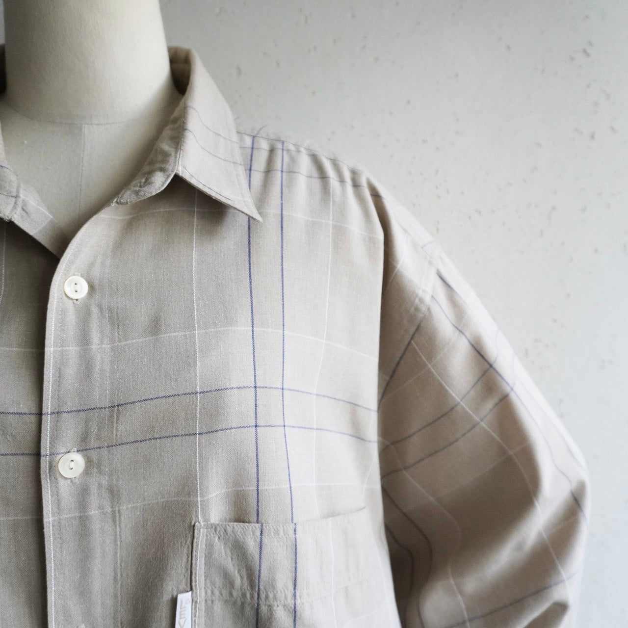 90s "Levis" Plaid Shirt