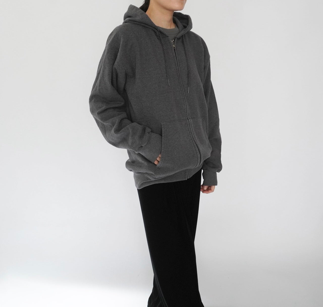 00s "Hanes" Zip up Hooded Sweater