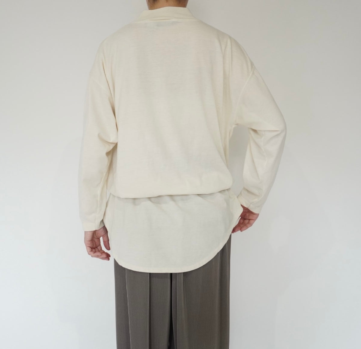 90s Ivory Design Top