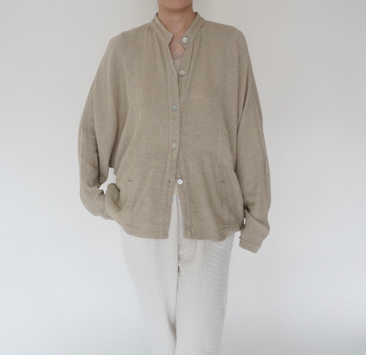 90s Design Beige Blouse
