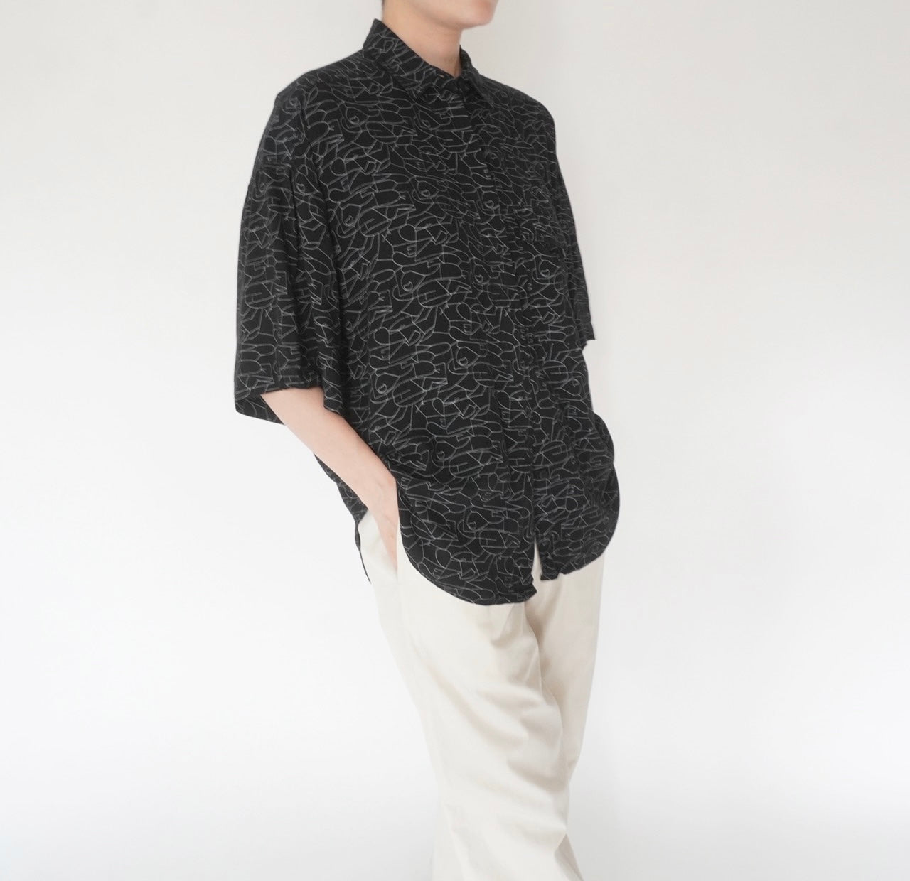90s Black  Pattern Shirt