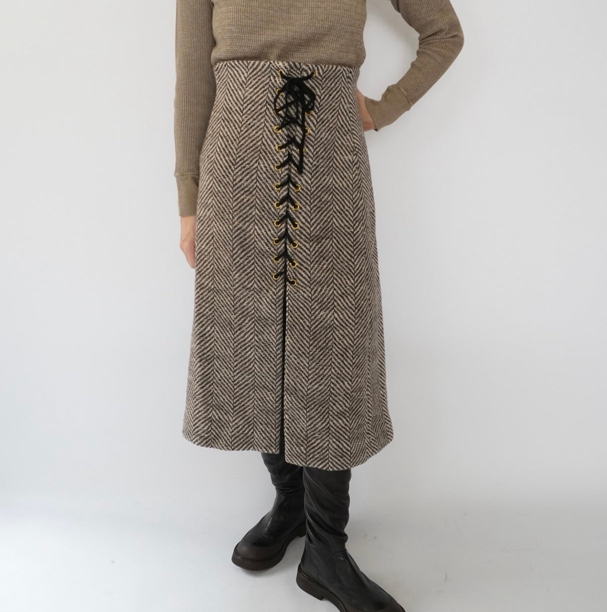 60s,70s "TRAINA BOUTIQUE" Lace Up Design Skirt