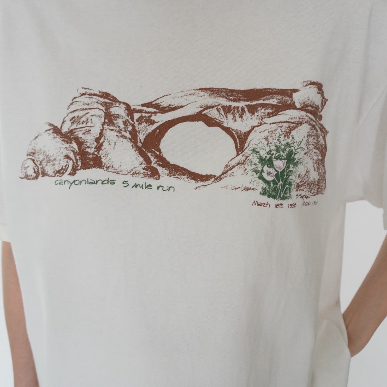 90s Printed T-shirt Made in USA