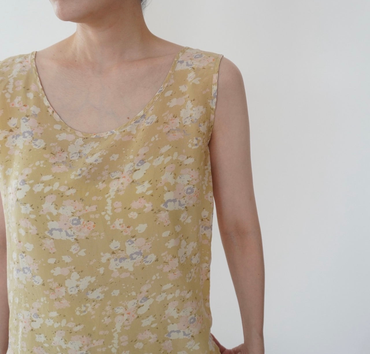 90s Floral Print Silk Top