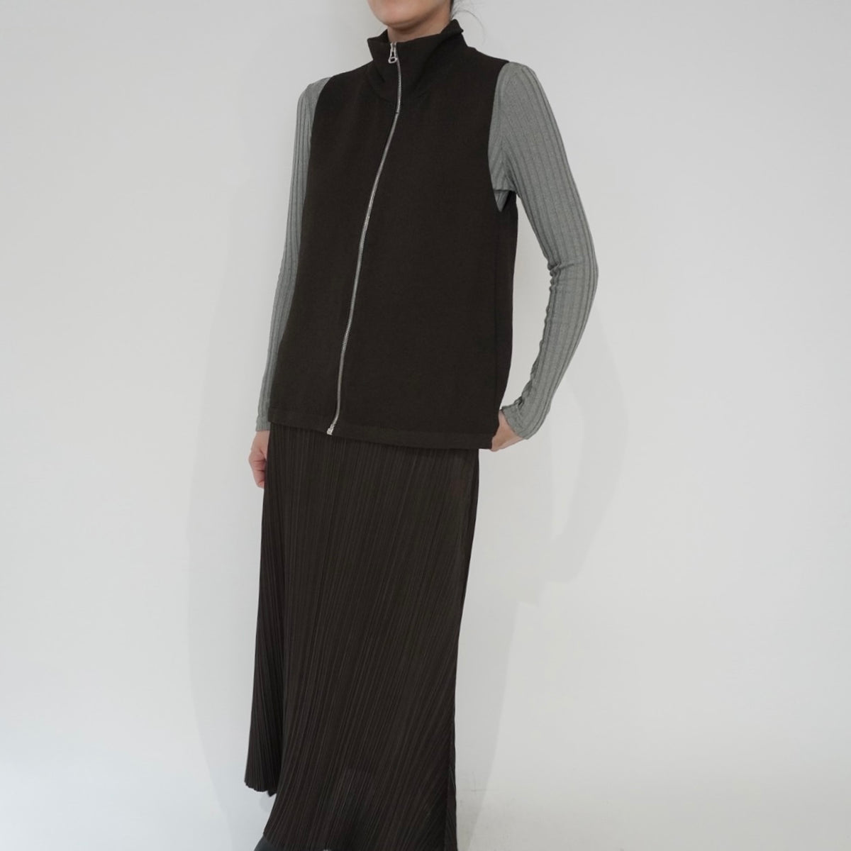 90s EURO Zipped Top、Vest Handloomed in California