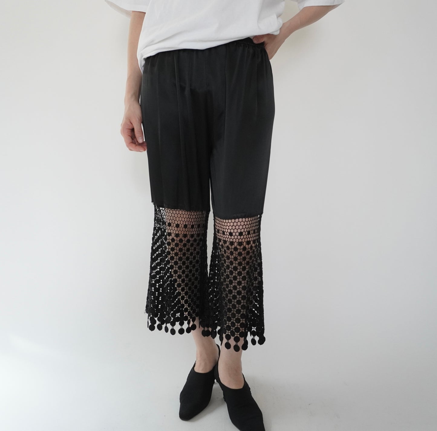 90s Crochet Design Pants