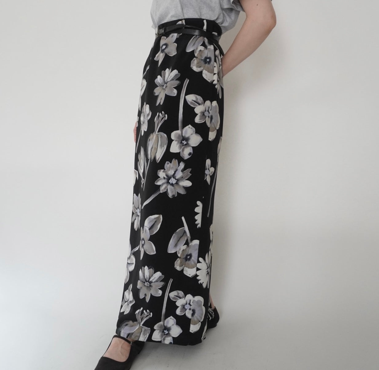 90s EURO Floral Print Skirt