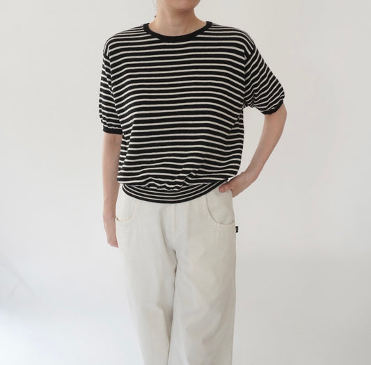 90s Black x White Striped Top
